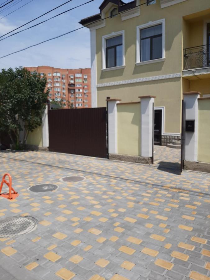 Guest House 切尔诺莫斯克 外观 照片