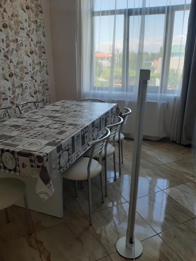 Guest House 切尔诺莫斯克 外观 照片